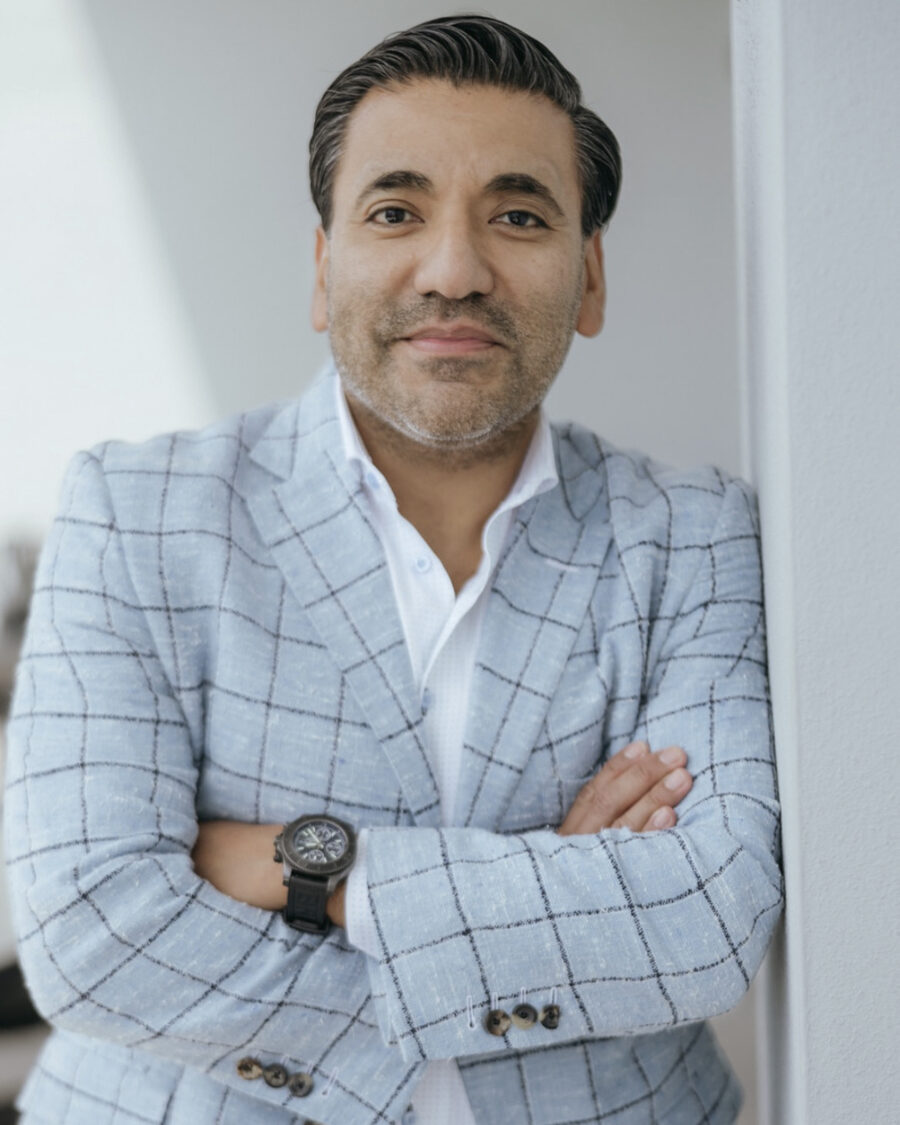 Portrait of Carlos A. Ramirez, MD DDS FACS